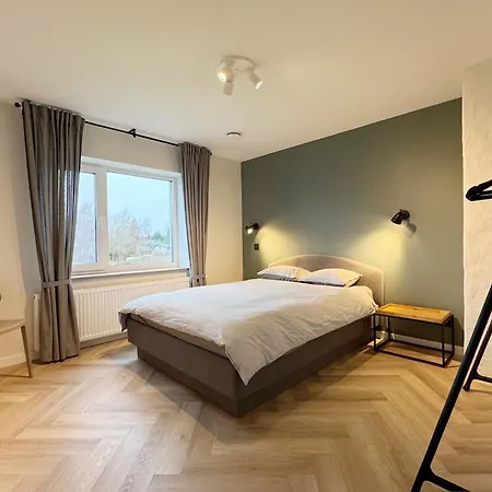 Ipu Puhkemaja - Riverside *