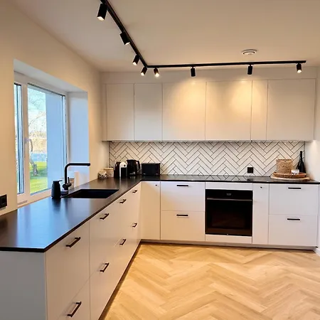 Ipu Puhkemaja - Riverside * Nasva (Saare)