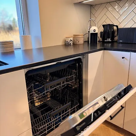 Ipu Puhkemaja - Riverside *