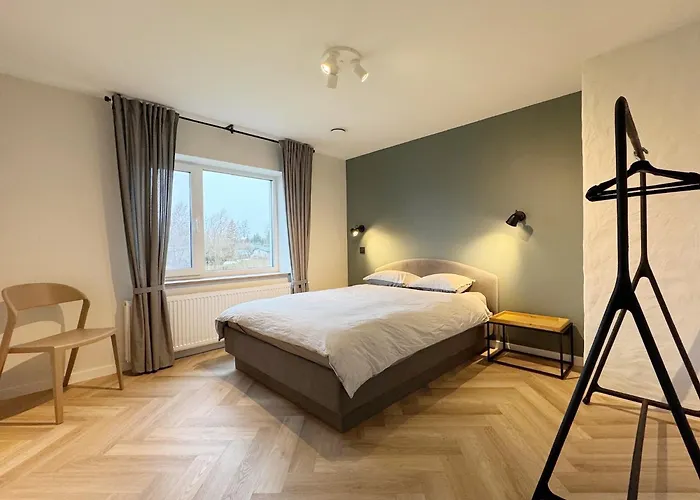 Ipu Puhkemaja - Riverside *