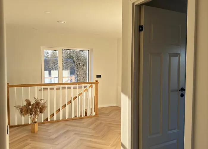 Ipu Puhkemaja - Riverside Nasva (Saare)