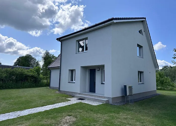 Ipu Puhkemaja - Riverside * Nasva (Saare)